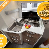 Adria Matrix Plus 670 DC uit 2022 Foto #7