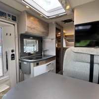 Hymer 580 Pure Exsis 9T-Automaat Enkele Bedden Zonnepaneel Omvormer Maxxfan Grote Garage Foto #26