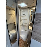 Hymer 580 Pure Exsis 9T-Automaat Enkele Bedden Zonnepaneel Omvormer Maxxfan Grote Garage Foto #36