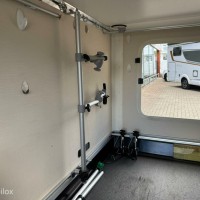 Hymer 580 Pure Exsis 9T-Automaat Enkele Bedden Zonnepaneel Omvormer Maxxfan Grote Garage Foto #1
