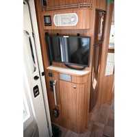 Hymer B 680 Dakairco |EP Level | Schotel | Zonnepan | Fietsdrager | AUT. Foto #13