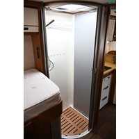 Hymer B 680 Dakairco |EP Level | Schotel | Zonnepan | Fietsdrager | AUT. Foto #27