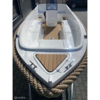 Searider 450 Splash consoleboot / 15 pk Yamaha / Nieuw / Direct leverbaar / Evt met trailer uit 2021 Foto #13