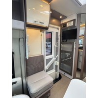 Bürstner T690 Harmony Line 9T-Automaat Enkele Bedden 2X Airco Zonnepanelen Omvormer Foto #4