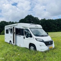 Knaus MAIN CAMP T 700 0F Dak airco / Frans bed / Hefbed Foto #20