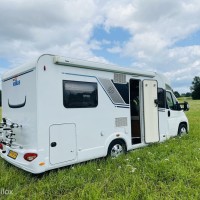 Knaus MAIN CAMP T 700 0F Dak airco / Frans bed / Hefbed Foto #22