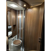 Carthago Compactline 141 LE/9-T Automaat/ Nieuwstaat/160PK Foto #1