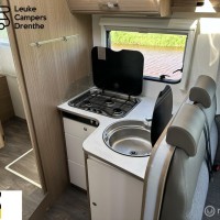 Carado Hymer T449 Queensbed & hefbed Foto #1