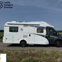Knaus Sky Wave Frans bed &amp; Hefbed 2017 Foto #2