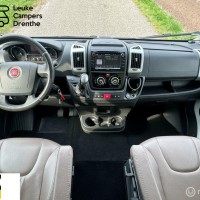 Bürstner Ixeo ti 680g  top indeling Automaat Foto #1