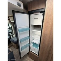 Dethleffs Trend T7057 Queensbed Hefbed Zonnepaneel Luifel Fietsenrek Foto #15