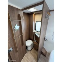 Dethleffs Trend T7057 Queensbed Hefbed Zonnepaneel Luifel Fietsenrek Foto #21