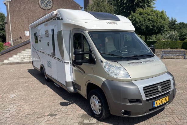 Tweedehands Pilote campers camper kopen