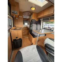 Possl roadcruiser 640 automaat lengtebedden 157pk Foto #11