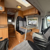 Possl roadcruiser 640 automaat lengtebedden 157pk Foto #12