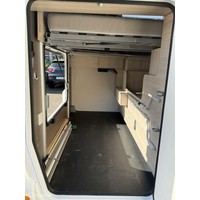 Chausson 718 XLB Queensbed en Hefbed Foto #12