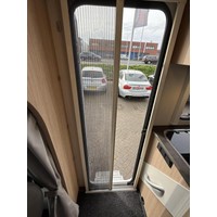Sunlight Capron T66 lengtebed en 2 x Airco Foto #35