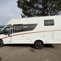 Sunlight Capron T66 lengtebed en 2 x Airco Foto #4