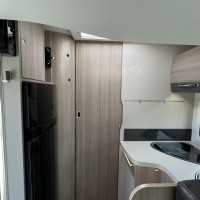Chausson 718 XLB Limited 2 x airco Queens en Hefbed Foto #19