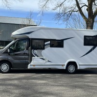 Chausson 718 XLB Limited 2 x airco Queens en Hefbed Foto #5