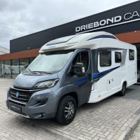 Knaus 700MEG Sky Wave Enkele Bedden Hefbed Levelsysteem Luifel fietsenrek Foto #33