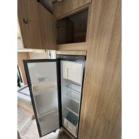 Knaus 700MEG Sky Wave Enkele Bedden Hefbed Levelsysteem Luifel fietsenrek Foto #45