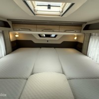 Knaus 700MEG Sky Wave Enkele Bedden Hefbed Levelsysteem Luifel fietsenrek Foto #1