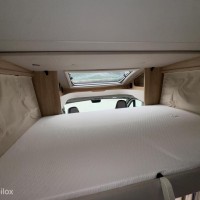 Knaus 700MEG Sky Wave Enkele Bedden Hefbed Levelsysteem Luifel fietsenrek Foto #6