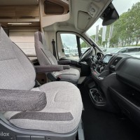 Knaus 700MEG Sky Wave Enkele Bedden Hefbed Levelsysteem Luifel fietsenrek Foto #13