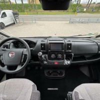 Knaus 700MEG Sky Wave Enkele Bedden Hefbed Levelsysteem Luifel fietsenrek Foto #17