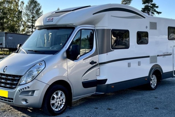 Adriatik campers Adria Matrix Supreme 687 SL uit 2012
