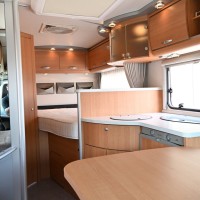 Knaus Sun TI 600 UF Fransbed Fietsendrager Foto #9