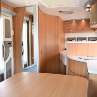 Knaus Sun TI 600 UF Fransbed Fietsendrager Foto #10