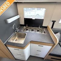 Adria Coral Plus 670 DC uit 2023 Foto #6