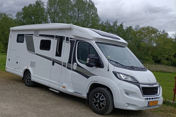 Knaus campers R11   Van TI 650 MEG PLATINUM SELECTION uit 2021