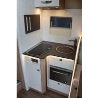 Bürstner Lyseo Time BT7363 2.3 Multijet 140pk | Queensbed | Hefbed | Gescheiden Douche | LPG Installatie | Zonnepaneel | Fietsendrager | Foto #32