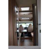 Bürstner Lyseo Time BT7363 2.3 Multijet 140pk | Queensbed | Hefbed | Gescheiden Douche | LPG Installatie | Zonnepaneel | Fietsendrager | Foto #38