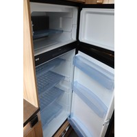 Hymer Exsis T588 150pk Automaat | Lengtebedden | Zonnepanelen | Dakairco | Trekhaak | 2e Huishoudaccu | Foto #32