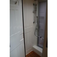 Hymer Exsis T588 150pk Automaat | Lengtebedden | Zonnepanelen | Dakairco | Trekhaak | 2e Huishoudaccu | Foto #35