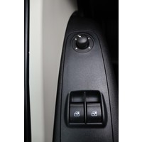 Hymer Exsis T588 150pk Automaat | Lengtebedden | Zonnepanelen | Dakairco | Trekhaak | 2e Huishoudaccu | Foto #7