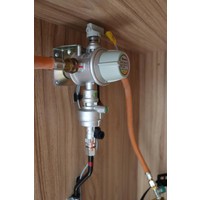 Hymer Exsis T588 150pk Automaat | Lengtebedden | Zonnepanelen | Dakairco | Trekhaak | 2e Huishoudaccu | Foto #14