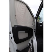 Hymer Exsis T588 150pk Automaat | Lengtebedden | Zonnepanelen | Dakairco | Trekhaak | 2e Huishoudaccu | Foto #16