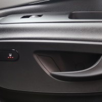 Hymer BMC-T 580 170pk Automaat | XXL Bed | Uitrustingslijn Premium | Lithium pakket | Zonnepanelen | Dakairco | Lengtebedden | Foto #8