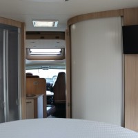 Buerstner Ixeo Time IT 734 30 Years Edition | 2.3 Multijet 130pk | Queensbed | Hefbed | Fietsendrager | Zonnepaneel | Dakairco | Luifel | Foto #45