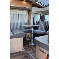 Knaus Sky Ti 700 MEG 150pk Automaat | Lengtebedden | Zonnepaneel | Omvormer | Luchtvering | Trekhaak | Fietsenhouder | Foto #28
