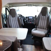 Knaus Sky Ti 700 MEG 150pk Automaat | Lengtebedden | Zonnepaneel | Omvormer | Luchtvering | Trekhaak | Fietsenhouder | Foto #30