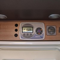 Knaus Sky Ti 700 MEG 150pk Automaat | Lengtebedden | Zonnepaneel | Omvormer | Luchtvering | Trekhaak | Fietsenhouder | Foto #14