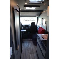 Niesmann+bischoff iSmove 6.9E Clou Line 160pk Automaat | 7 meter | Unieke kleurstelling | Sonos | Zonnepanelen | Omvormer | Hefbed | Foto #40