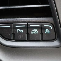 LMC innovan 592 130pk | Lengtebedden | 5.98m | Luifel | Verwarmde Vuilwatertank | Cruise Control | Foto #27