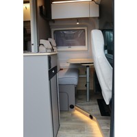 LMC innovan 592 130pk | Lengtebedden | 5.98m | Luifel | Verwarmde Vuilwatertank | Cruise Control | Foto #12